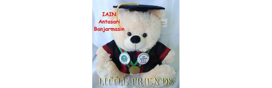 Boneka Wisuda IAIN Antasari